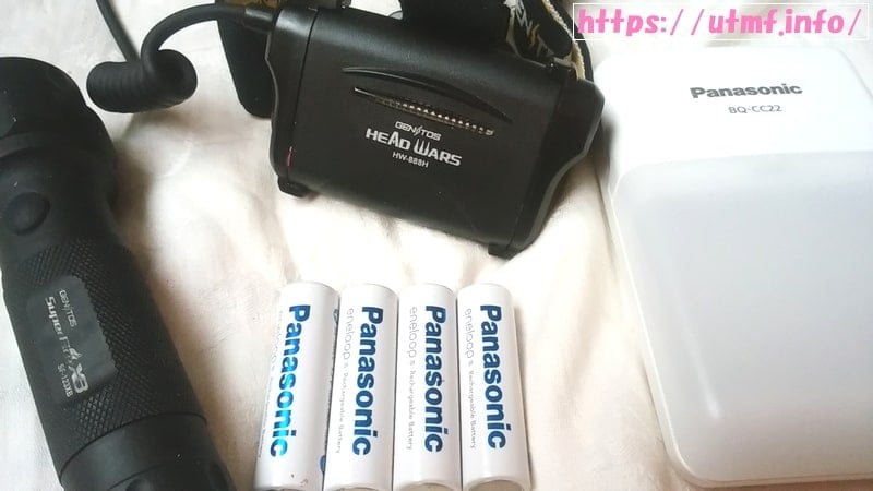 ジェントスのヘッドライトとパナソニックの充電池。