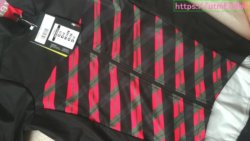 rh+アールエイチプラスの最高級サイクルジャケット購入！３着で９万円？