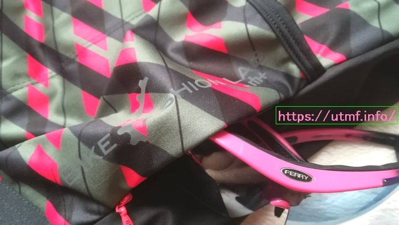 rh+アールエイチプラスの最高級サイクルジャケット購入！３着で９万円？