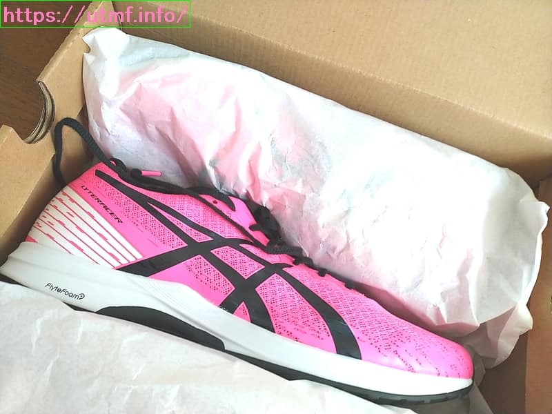 ASICS LYTERACER3 pink
