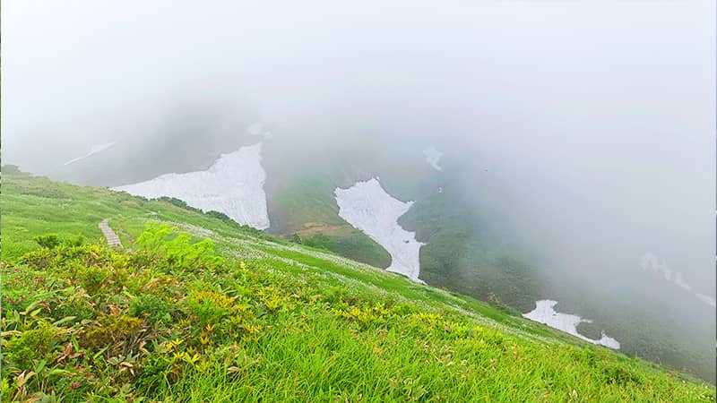日本百名山の巻機山