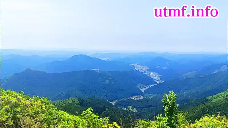 兵庫県の千ヶ峰で登山